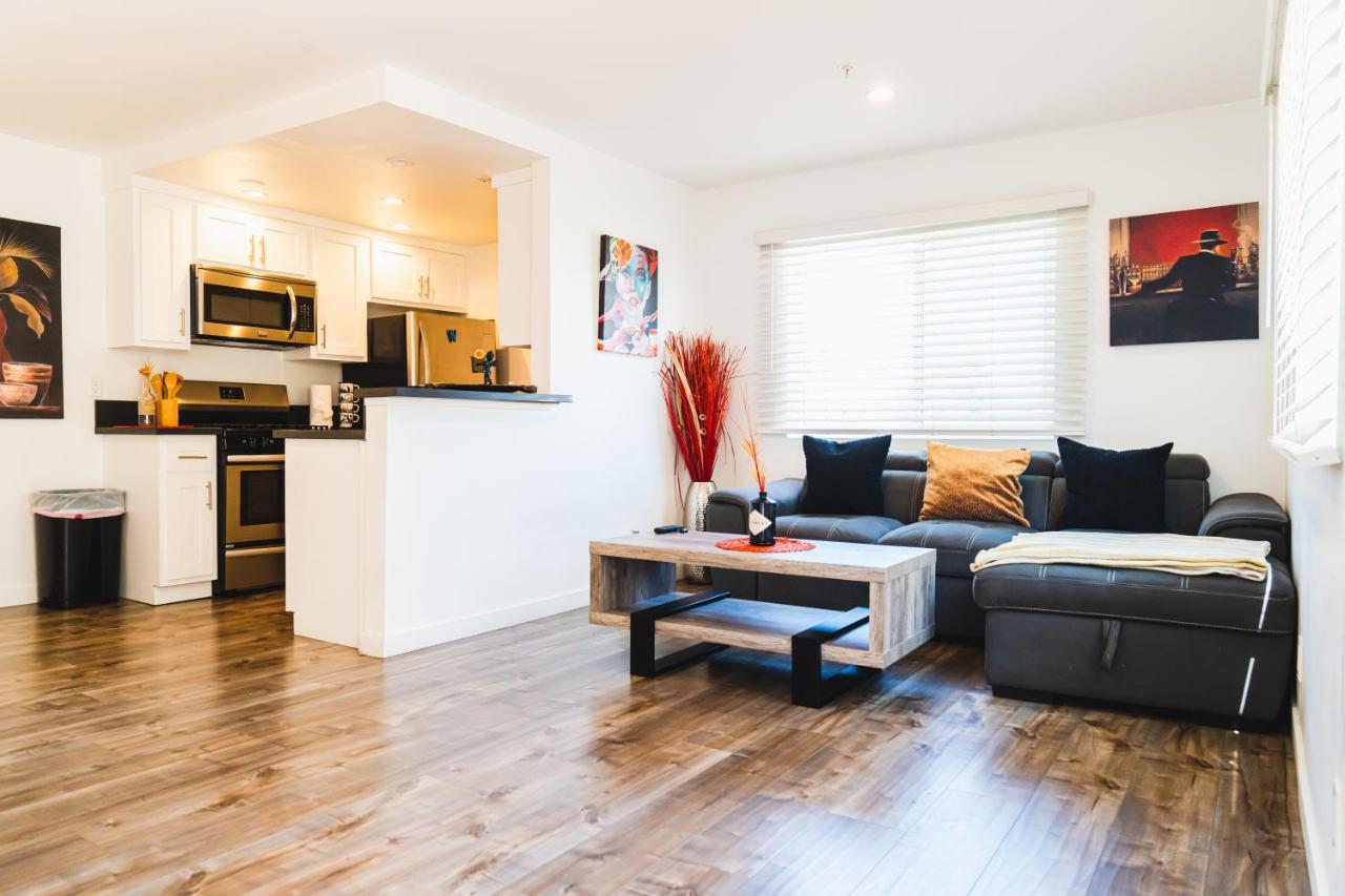 לוס אנג'לס Modern Remodeled 1-Bedroom Close To Hollywood Walk Of Fame With Parking מראה חיצוני תמונה