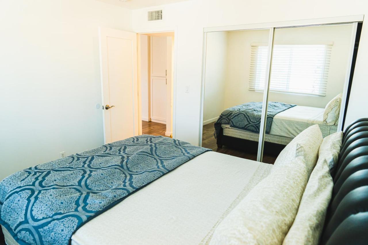 לוס אנג'לס Modern Remodeled 1-Bedroom Close To Hollywood Walk Of Fame With Parking מראה חיצוני תמונה