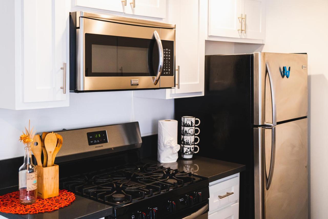 לוס אנג'לס Modern Remodeled 1-Bedroom Close To Hollywood Walk Of Fame With Parking מראה חיצוני תמונה