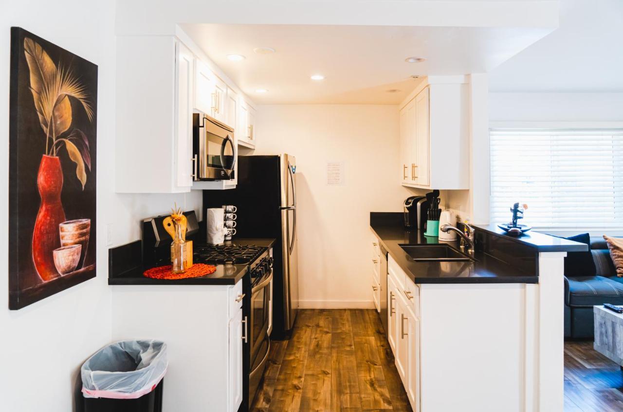 לוס אנג'לס Modern Remodeled 1-Bedroom Close To Hollywood Walk Of Fame With Parking מראה חיצוני תמונה